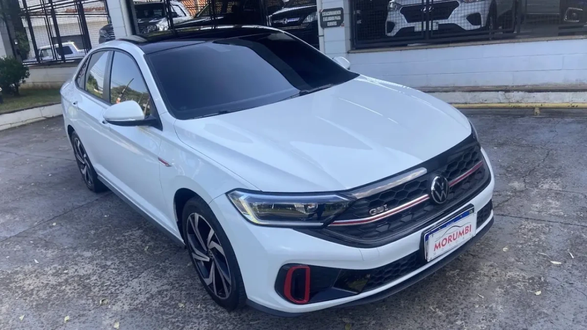 VOLKSWAGEN Jetta 