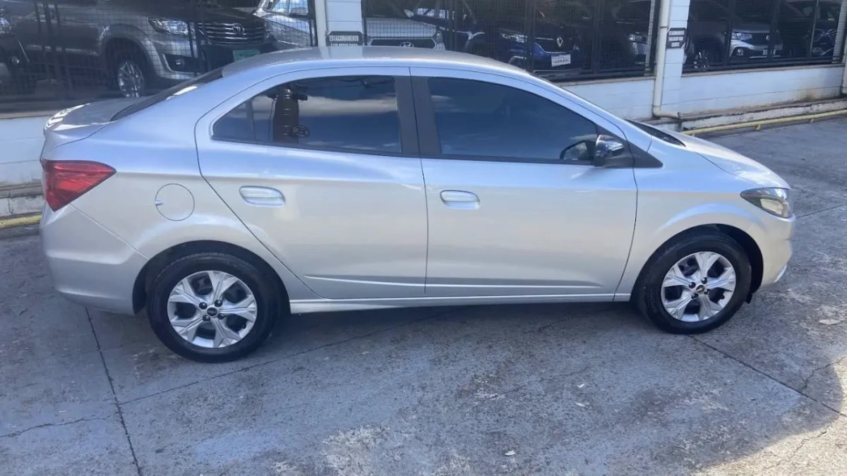 CHEVROLET Joy Sedan