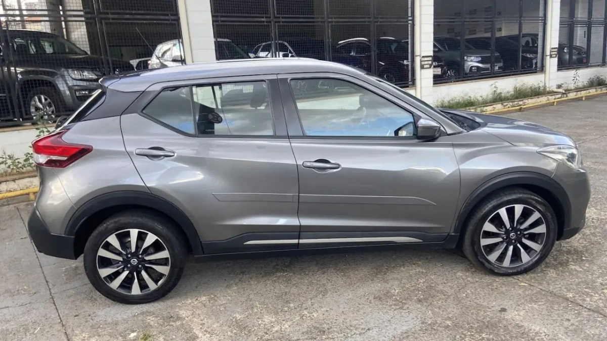 NISSAN KICKS