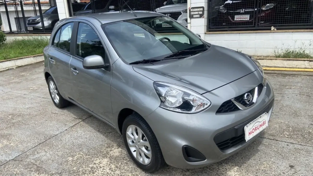 Nissan March 
