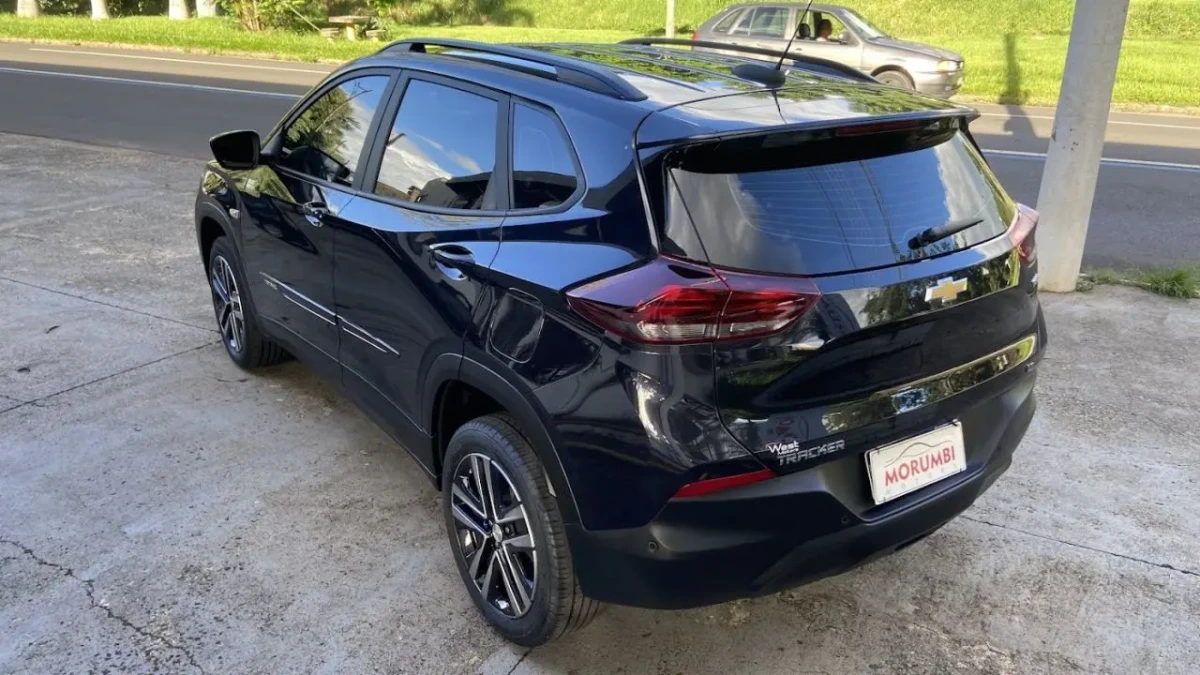 CHEVROLET TRACKER