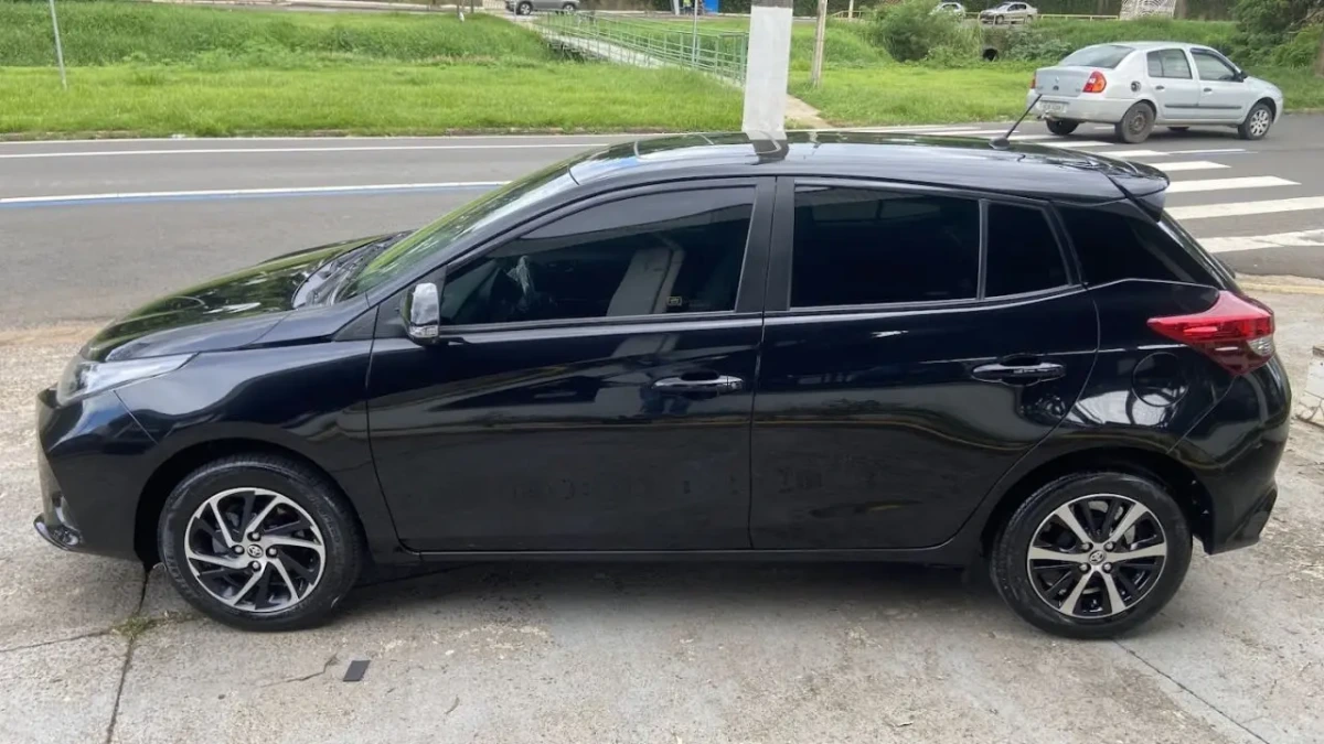 TOYOTA YARIS