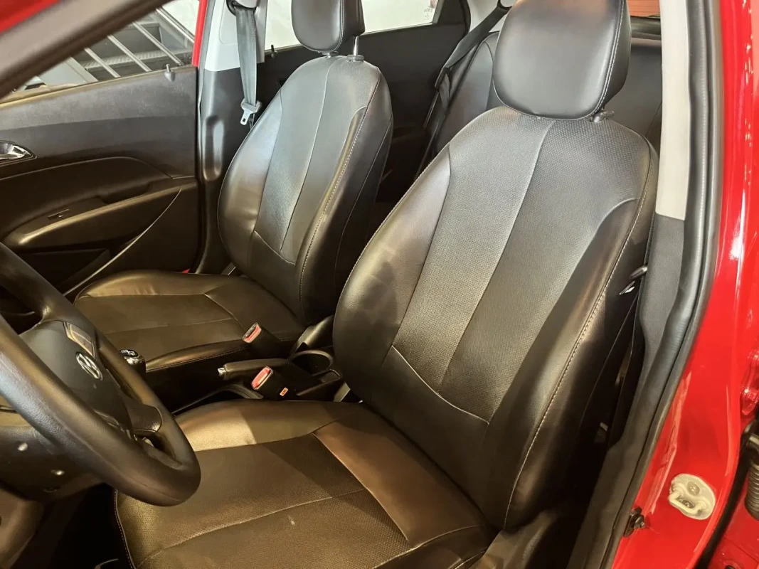 HYUNDAI HB 20 Hatch 