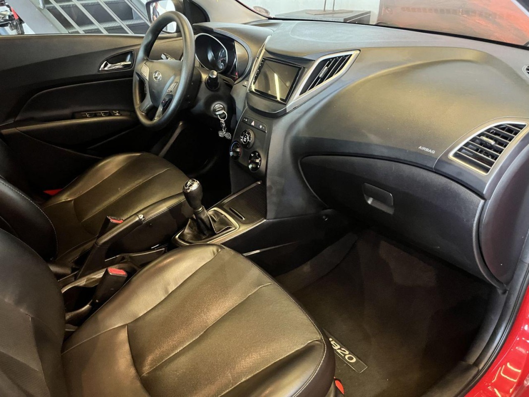 HYUNDAI HB 20 Hatch 
