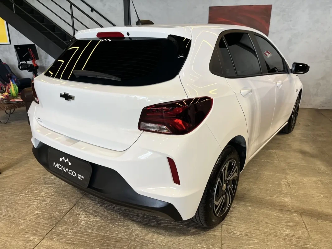 CHEVROLET Onix Hatch