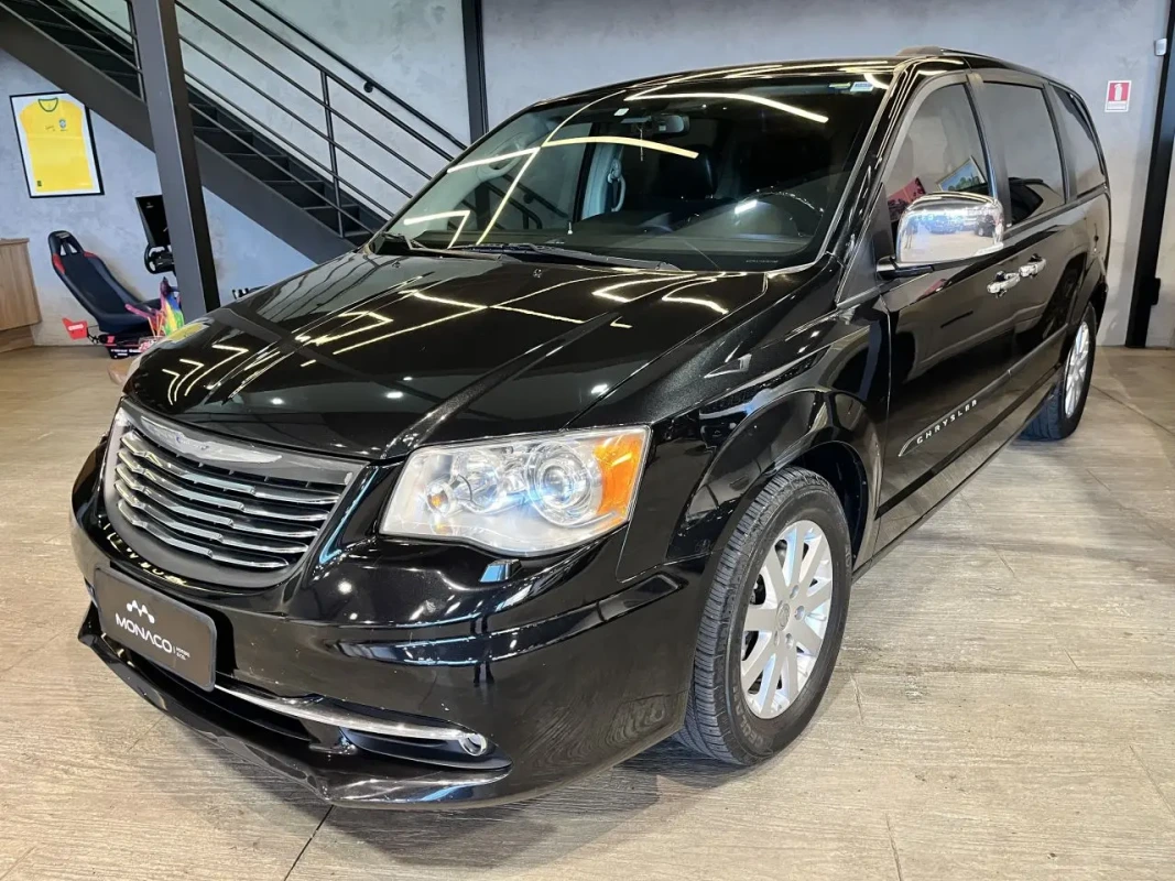 CHRYSLER Town e Country