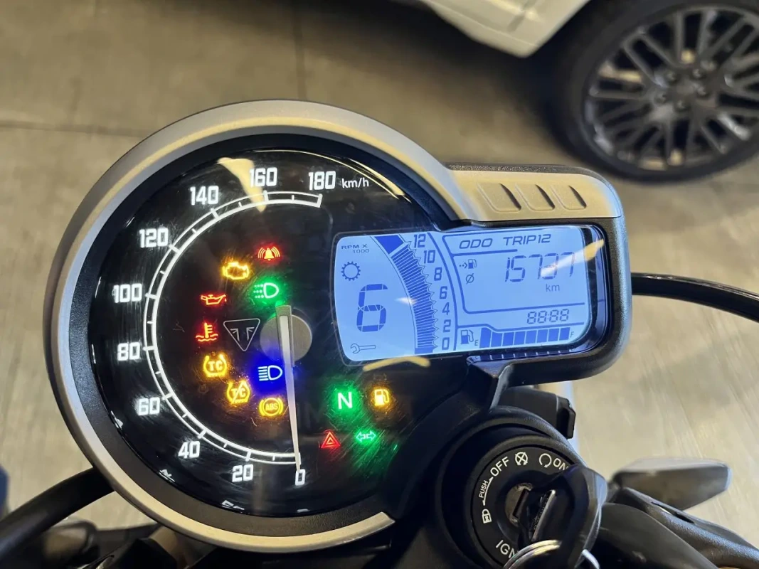 Scrambler 400X