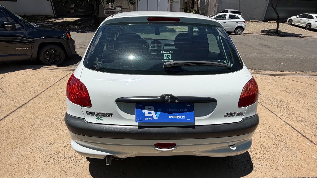 PEUGEOT 206