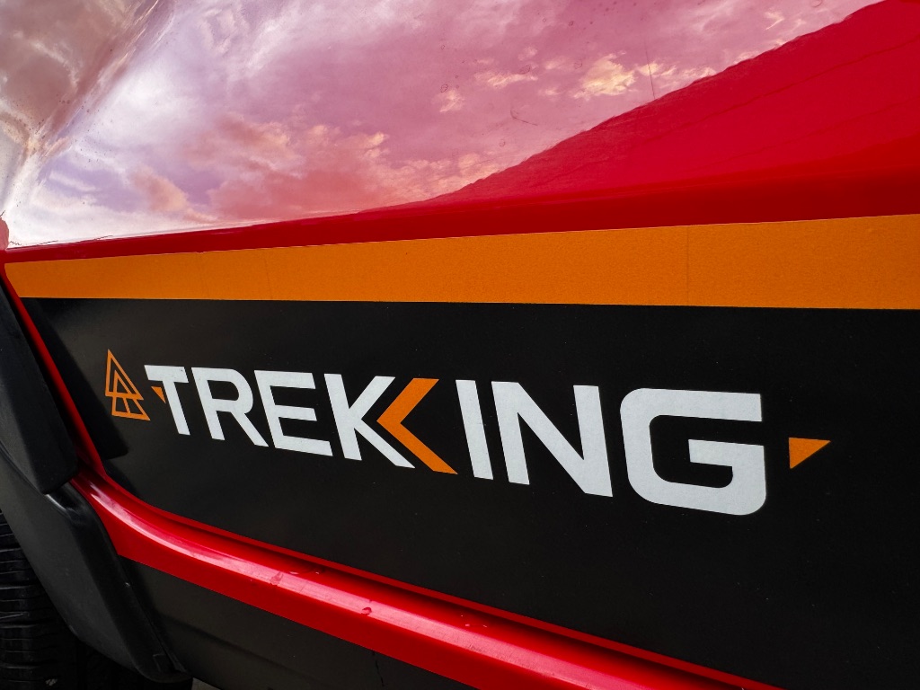MOBI TREKKING